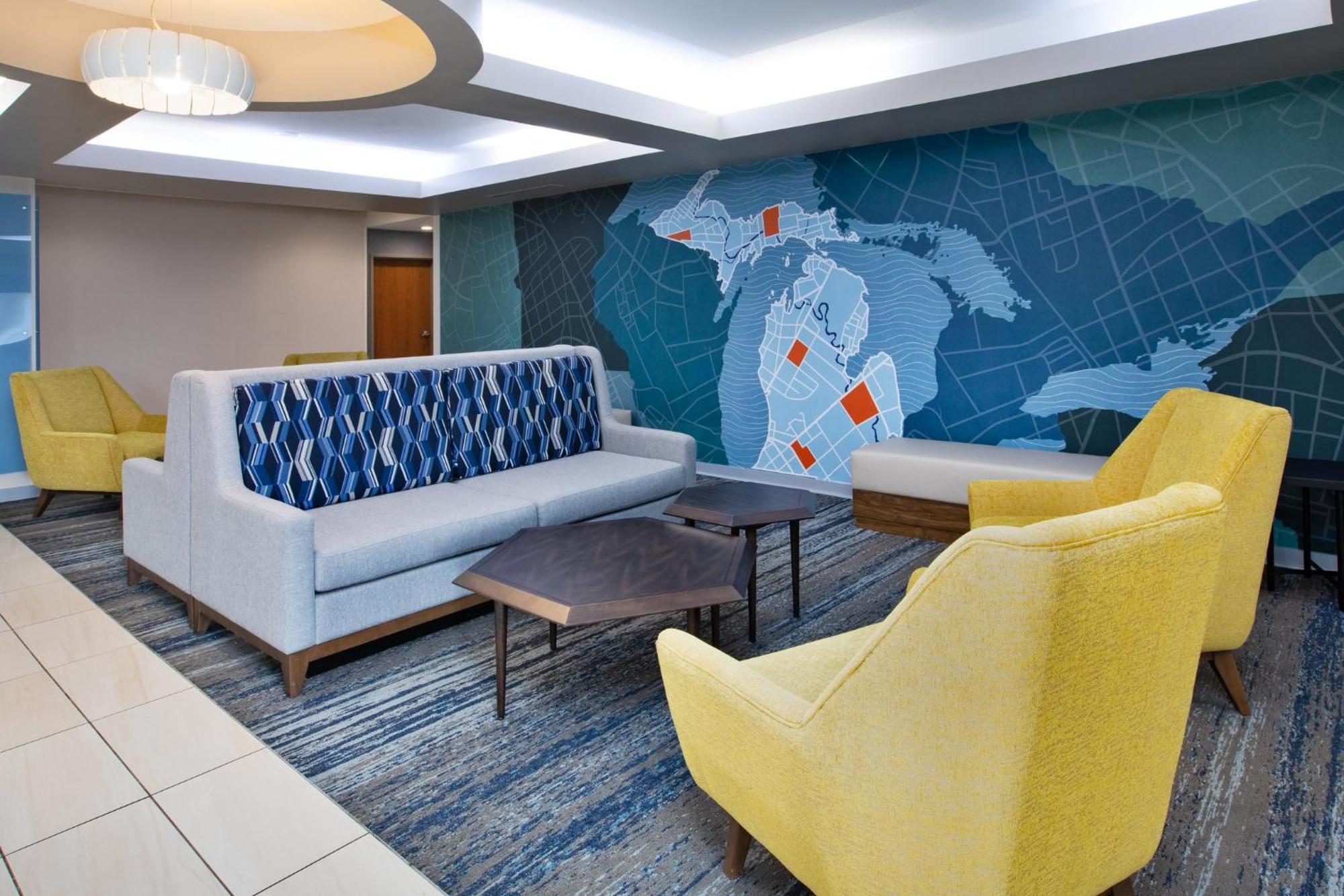 Holiday Inn Express Hotel & Suites Auburn Hills By Ihg Exterior photo